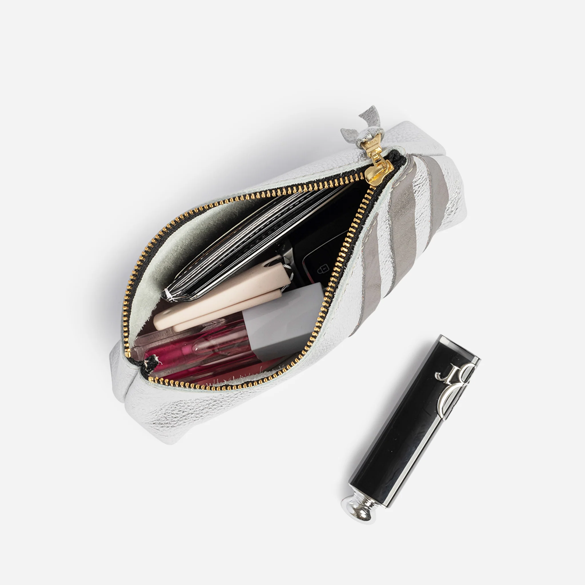 Bree Leather Pouch - Image 22